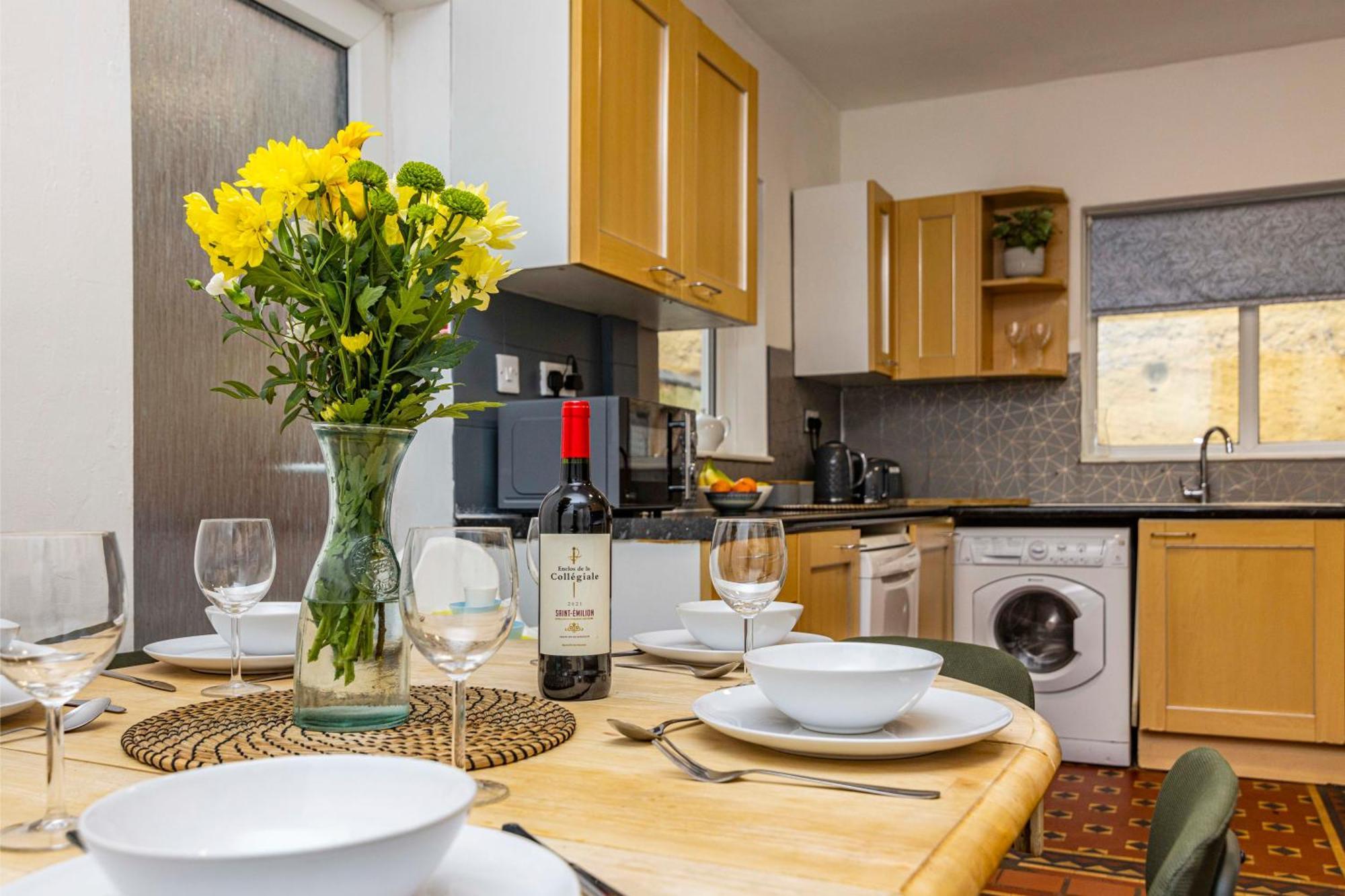 Holiday home Motorpoint Arena House - Sleeps 10 Nottingham